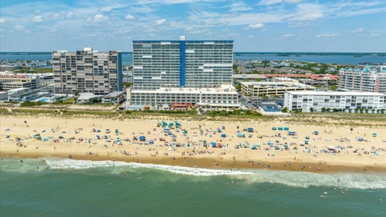 carousel beachfront hotel